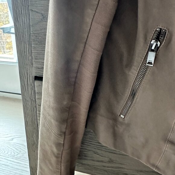 NWT REISS Rae Rib Sleeve Leather Jacket In Stone - Picture 11 of 12